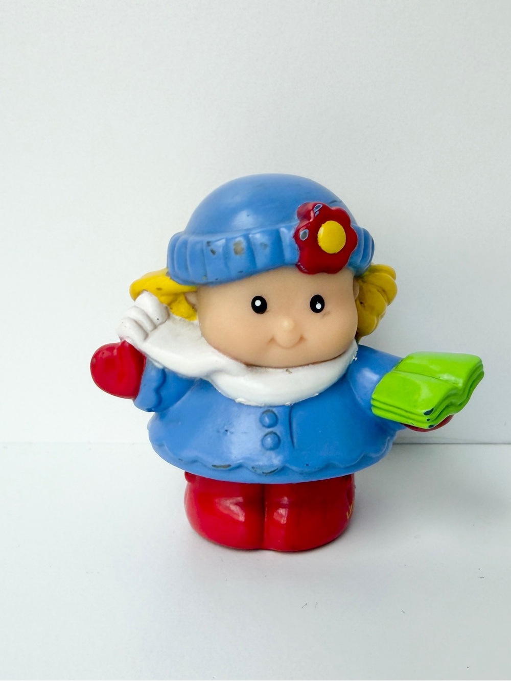 Fisher Price Little People Christmas Caroler Sarah Lynn Caroling Winter